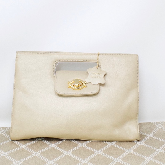 Gianni Bini Handbags - NWT Giani Bernini Metallic Tan Leather Handbag